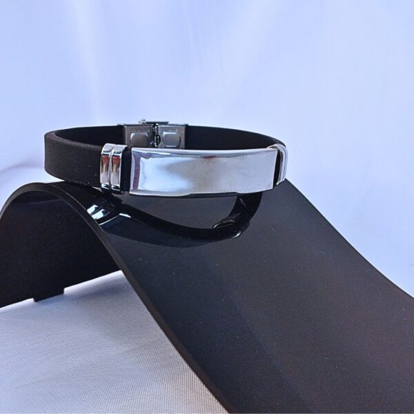 Pulseira de Silicone com Aço Inox Lisa
